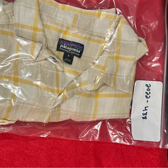 Patagonia Steersman Short Sleeve Organic Cotton Button Front Shirt - Picture 9 of 9